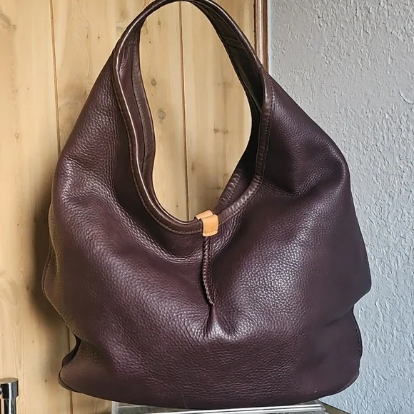 UGG Brown Leather Hobo Bag. - Picture 1 of 6